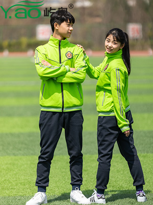 中小學(xué)校服定制該如何選擇面料和款式