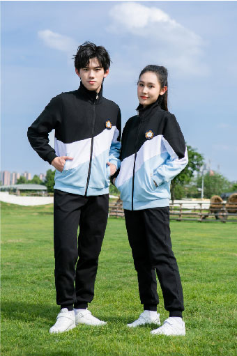 穿校服的好處 —— 屹奧校服，為成長(zhǎng)賦能