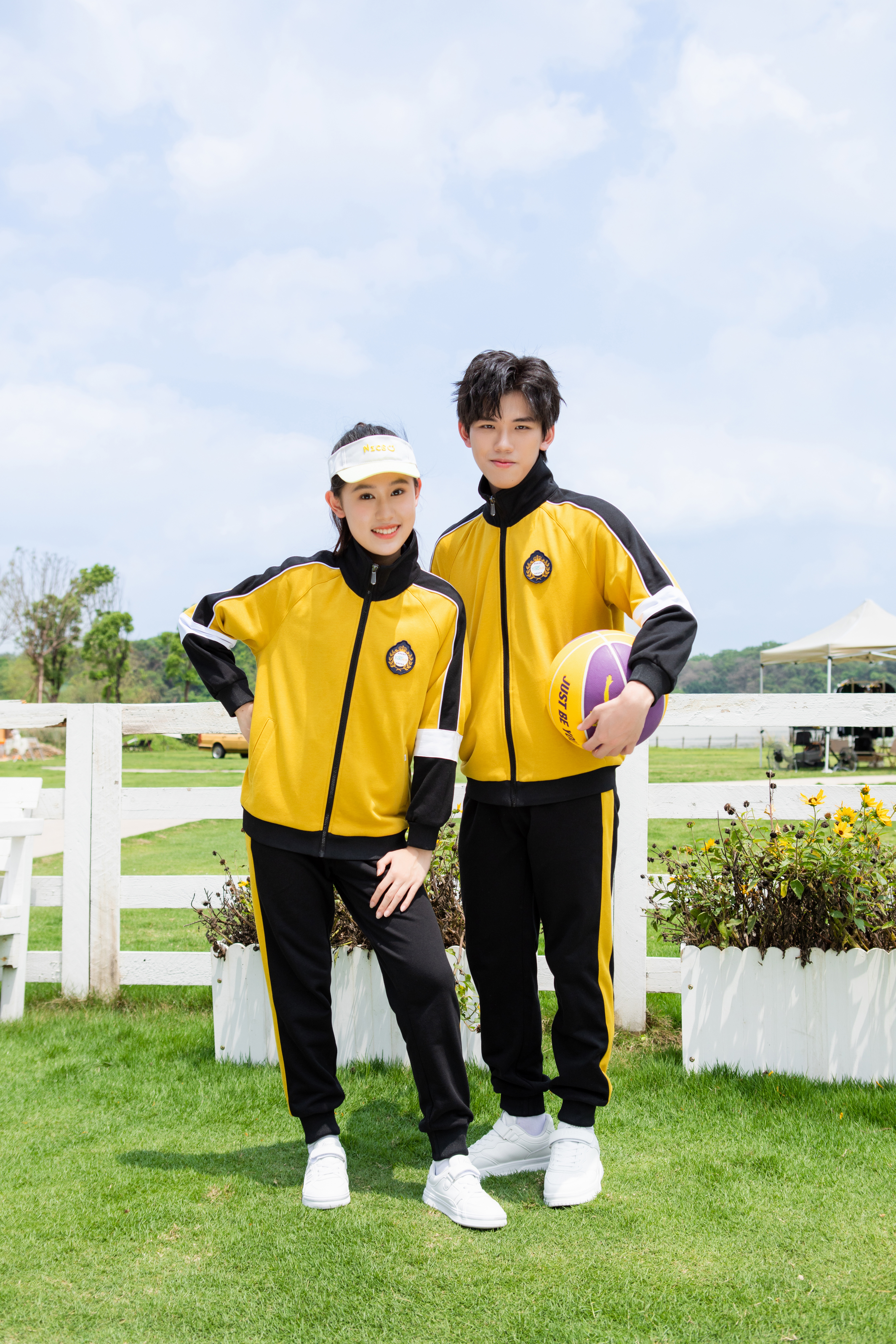 什么樣的校服生產(chǎn)廠家才是你心儀的廠家？